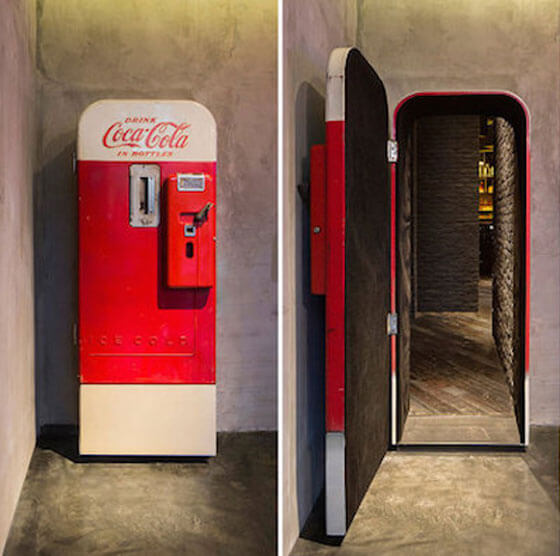 Cosa cela la Coca-Cola vintage machine?